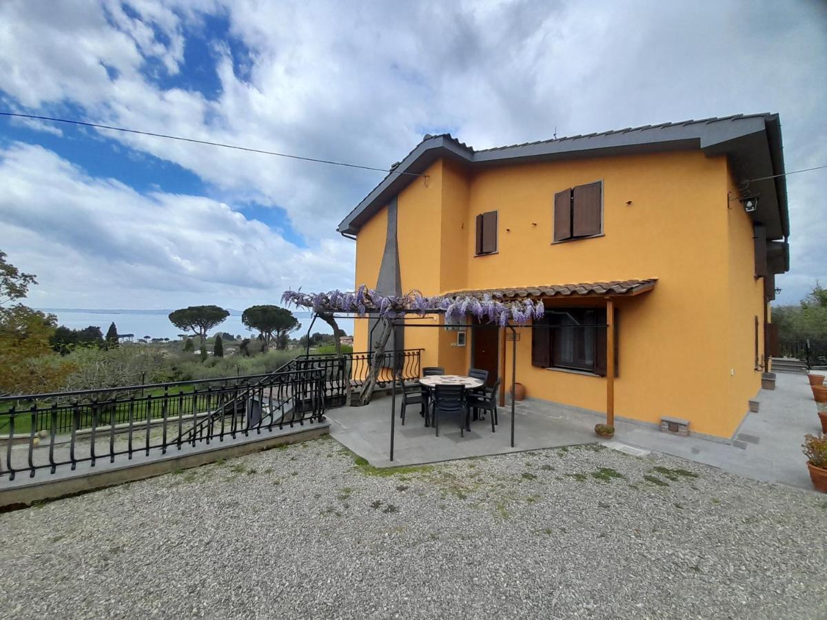 Casa Vacanze Antica Volsinii Больсена Екстер'єр фото